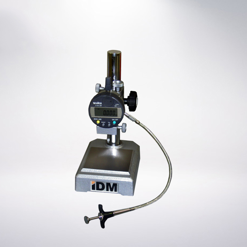 T0013帶底座數顯（xiǎn）式（shì）測厚儀