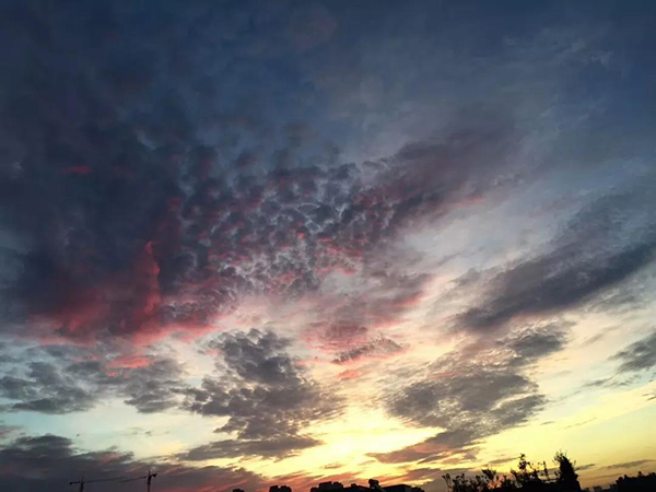 二（èr）等日（rì）出 小.jpg